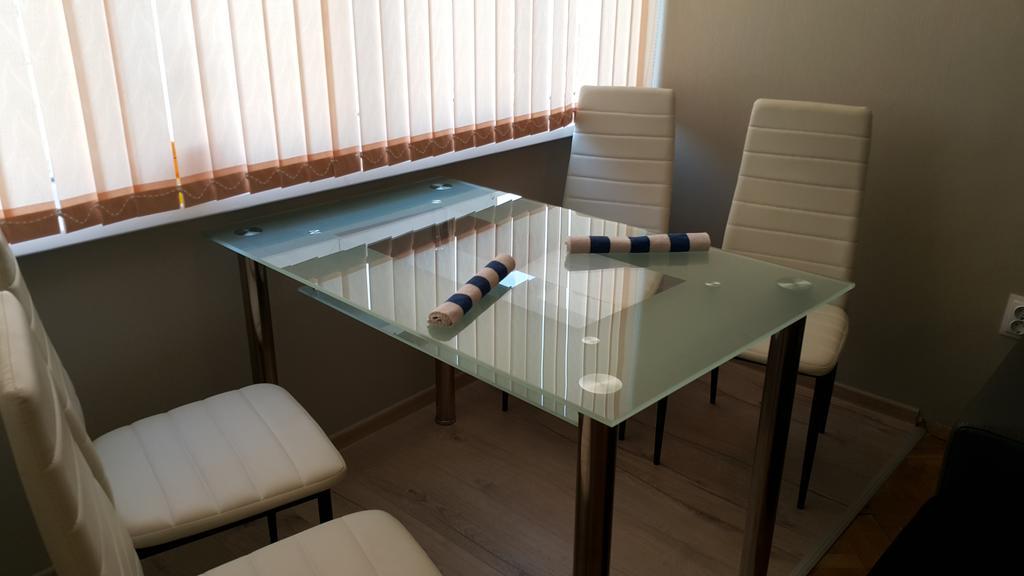 Apartment Plamen Delux Μπουργκάς Δωμάτιο φωτογραφία