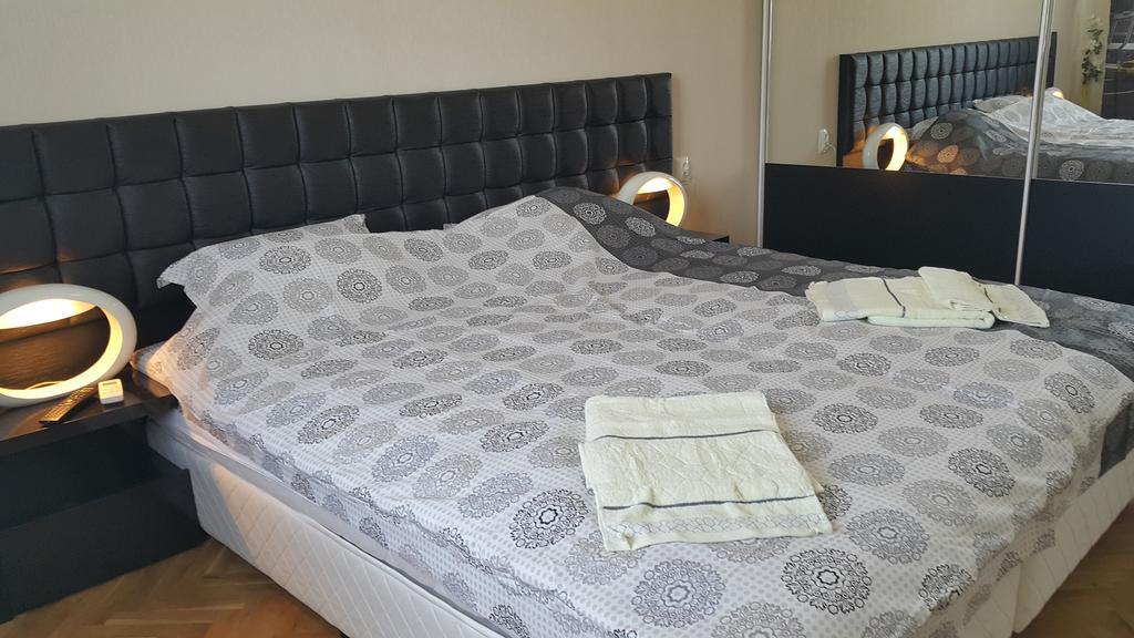 Apartment Plamen Delux Μπουργκάς Εξωτερικό φωτογραφία